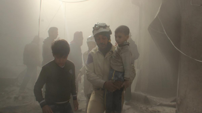 حلب: إصابات بغاز الكلور.. وقتلى لجيش النظام