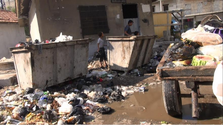 حلب تختنق بالقمامة 