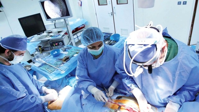 إهمال طبي يقتل طفلة بعمر الـ 8 أشهر في مدينة جبلة (فيديو)