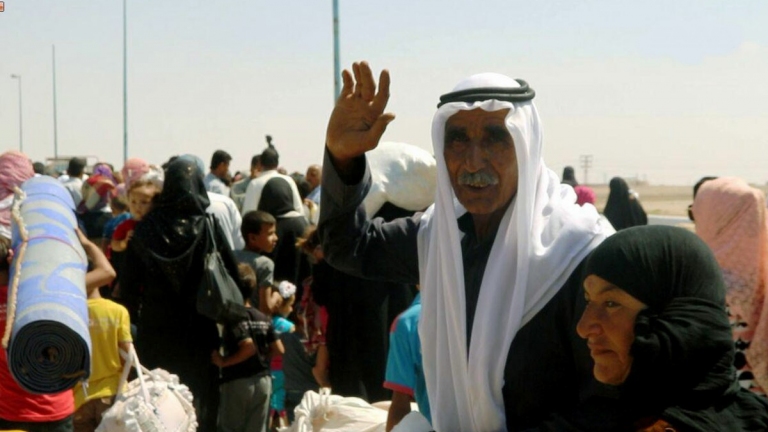 حمص: مئات العائلات تعود إلى مدينة القصير