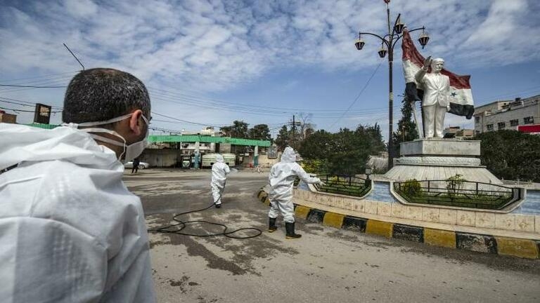 هذه حقيقة عزل بلدة منين بسبب كورونا  