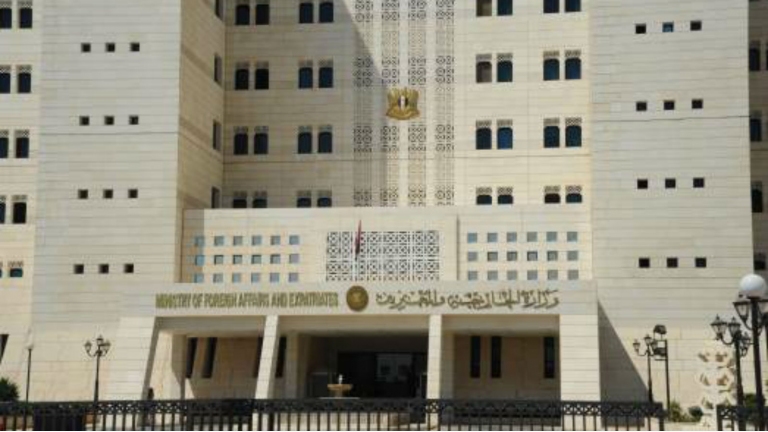 خارجية النظام: تقرير الكيميائي حول خان شيخون 