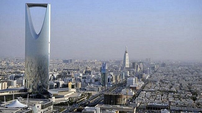 قرار سعودي مفاجئ بتأجيل اجتماع للمعارضة السورية