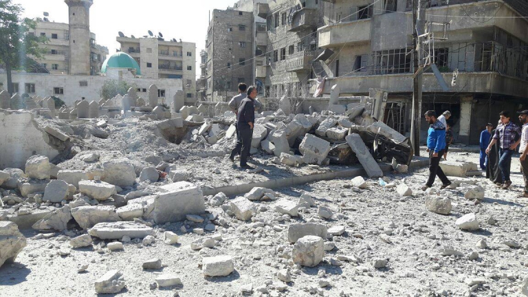 قصف روسي على معهد تمريض بريف حلب