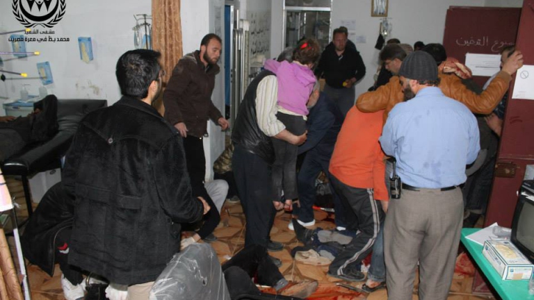 قتلى وجرحى في قصف للطيران على بلدة معرة مصرين 