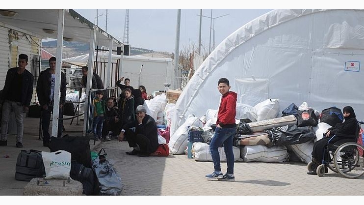 مسؤول لبناني:السوريون لن تطول مدة إقامتهم في لبنان