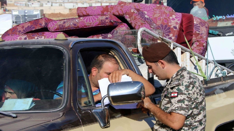 لبنان يخصص مراكز لتنسيق عودة اللاجئين السوريين