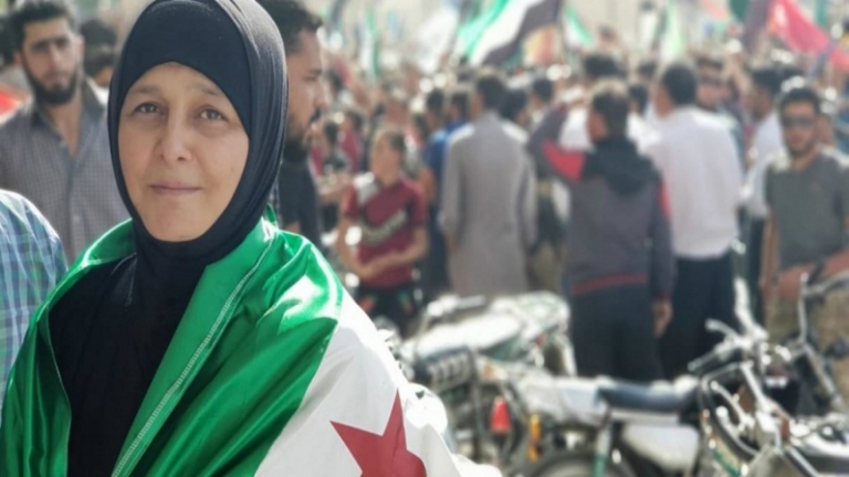 ما أهمية وجود قيادات مجتمعية نسائية في تحقيق عملية السلام المحلي؟! (فيديو)