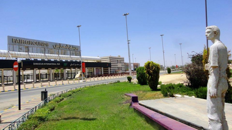 معرض دمشق الدولي: أخطاء تنظيمية وإهانة للإعلاميين والفنانين السوريين