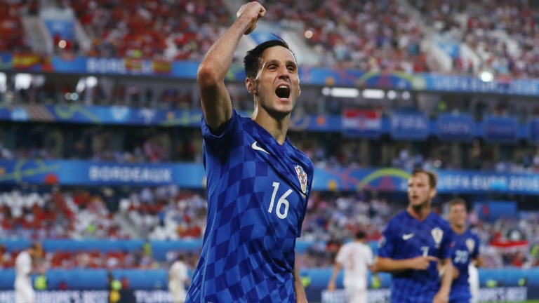مدرب يطرد لاعب من المونديال.. والسبب غروره!
