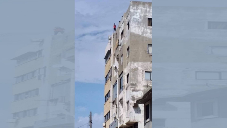 محاولة انتحار جديدة في طرطوس بسبب تردي الوضع الاقتصادي (فيديو)