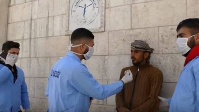 شاب سوري.. المقالب الكوميدية طريقة لتوعية الناس بخطر كورونا