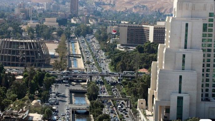 مختار حي بدمشق يكتشف أنه مسجل بالمحكمة كمفقود!