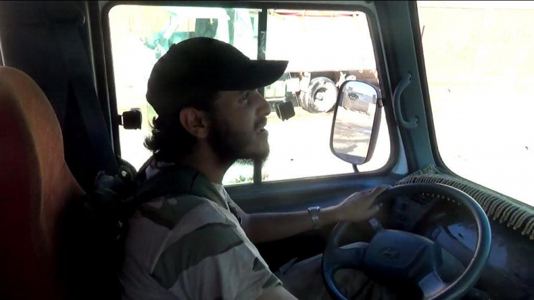 مقتل قائدين بداعش في غارة جوية قرب حماة 