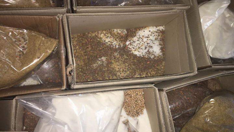 مساعدات المعضمية تُعاد إلى مستودعات الهلال الأحمر