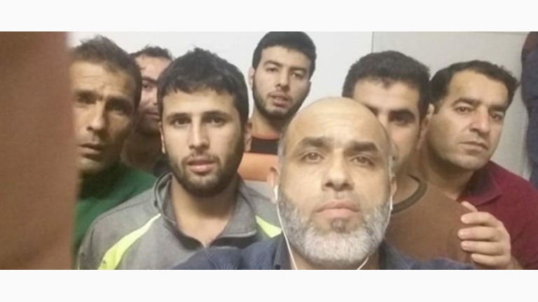مصدر لـروزنة ينفي ترحيل السوريين المحتجزين في الجزائر