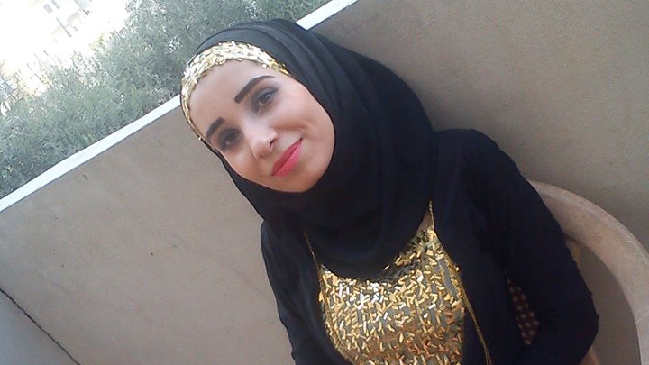 ناشطة سورية كتبت ضد 