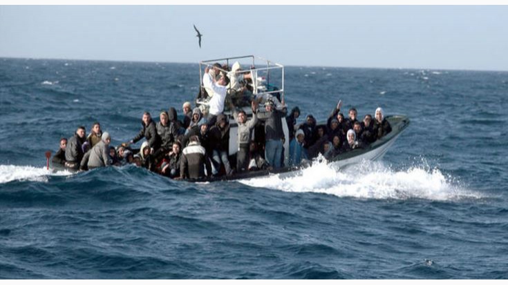 إنقاذ 70 مهاجراً قبالة ساحل رومانيا
