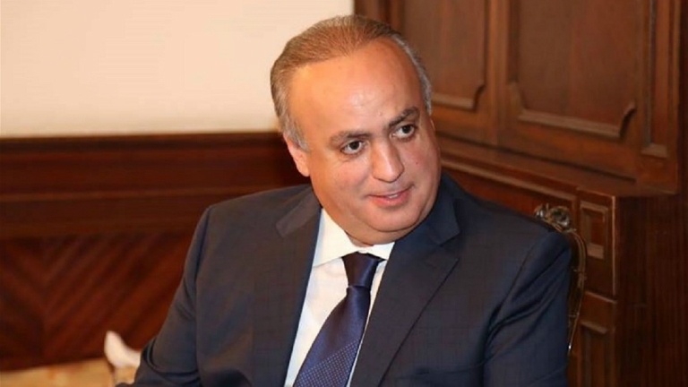 وئام وهاب يتهم سفير النظام السوري في لبنان بـ