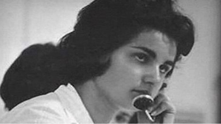  وفاة المخرجة السورية غادة مردم بيك عن عمر 75 عاما     