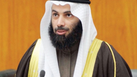 وزير العدل الكويتي متهم بدعم 