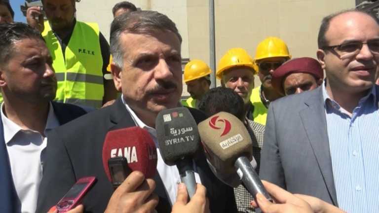 وزير الكهرباء السوري: نتجه للطاقة المتجددة 