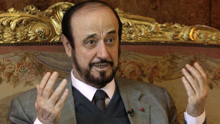 رفعت الأسد لمروّجي خبر وفاته: زعران وغير أخلاقيين