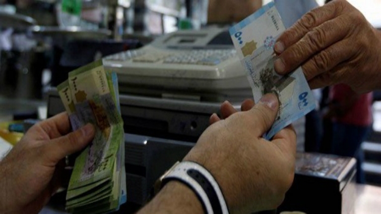 رغم العقوبات الاقتصادية... أموال سوريّة مُهرّبة تصل إلى أوروبا   