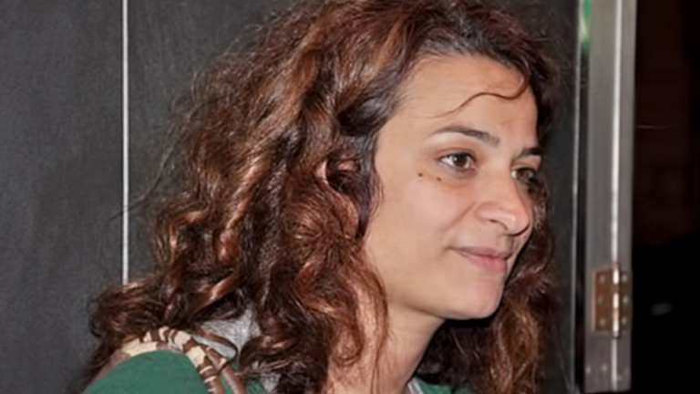 رحيل الفنانة السورية مي سكاف