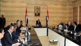 رئيس الوزراء  السوري يطلب من موظفيه توفير الورق