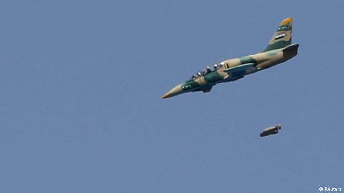 سقوط طائرة حربية فوق حلب ومقتل طاقمها