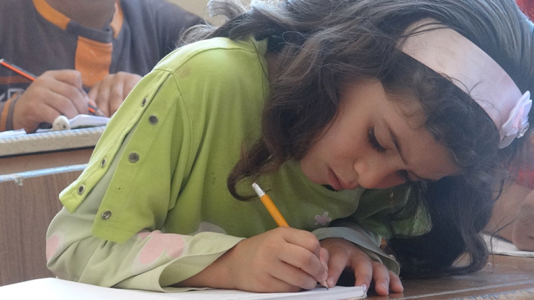 سوريا.. دعم أوروبي جديد للتعليم في مناطق المعارضة