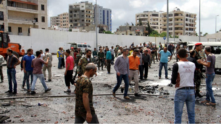 تضارب حول تفجير ميناء باللاذقية.. و