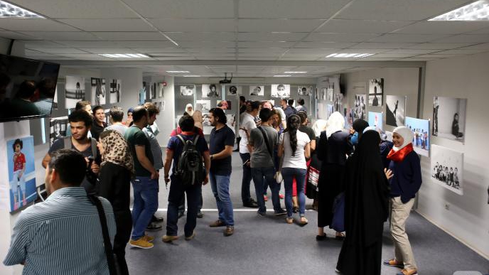 The 'Oyoun wa Hakaya' Exhibition... For the Benefit of Syrian Orphans