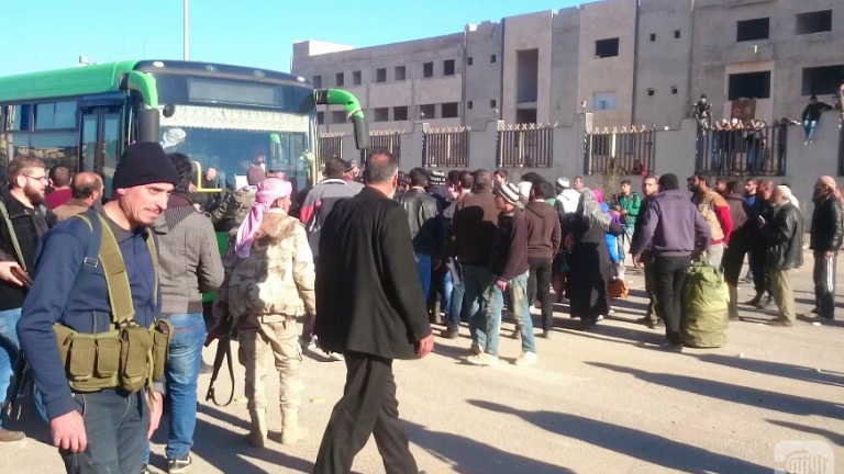 تنفيذ اتفاق حي الوعر بحمص معلق.. والسبب!