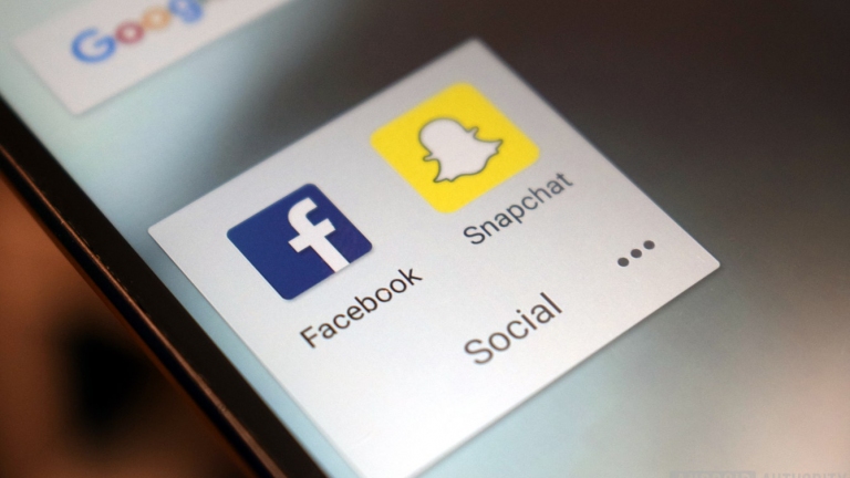 سوريون يرفضون استبدال الفيسبوك بسناب شات... هل أنت منهم؟