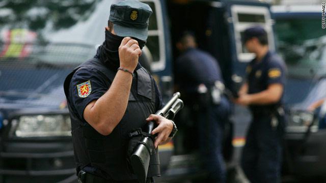 توقيف إسبانية أرادت الالتحاق بداعش