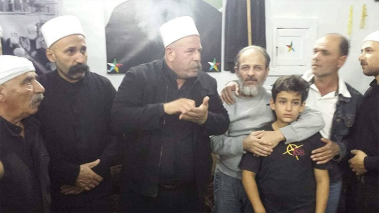 تراجع دور السلطة والأحزاب يدفع الوجهاء لتصدر المشهد في السويداء