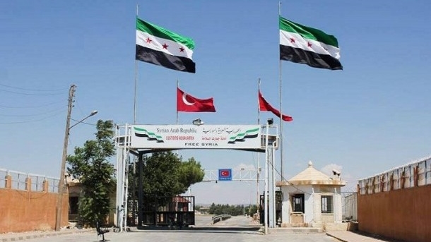 تركيا تقلص صادراتها عبر باب الهوى.. ومدير المعبر يقول: قرار مؤقت