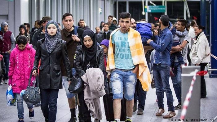 إيقاف إقرار طلبات اللجوء لبعض السوريين في ألمانيا...ما السبب؟ (فيديو)