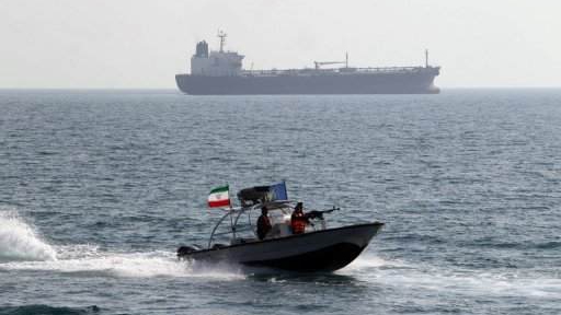 إيران أرسلت 10 ملايين طن من النفط للنظام السوري في 2015