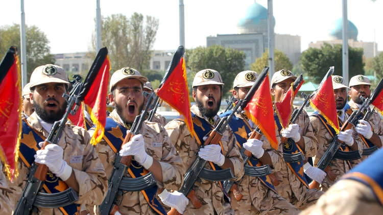 إيران تنشئ قاعدة عسكرية 