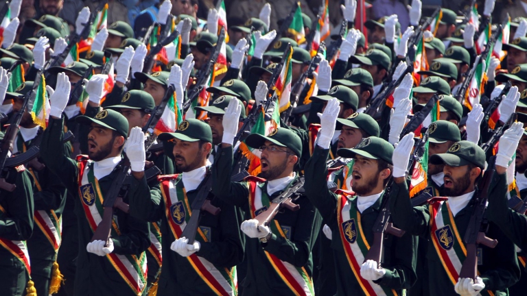 إيران تنفي سحب 