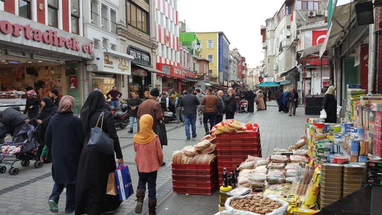 جلنار.. أم مفقودة في مدينة بورصة التركية 