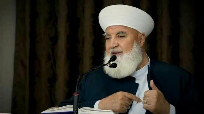 اغتيال مفتي دمشق وريفها بانفجار مجهول… من هو عدنان الأفيوني؟