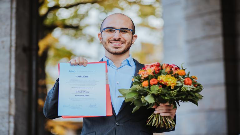 طالب سوري يحصل على جائزة الهيئة الألمانية للتبادل العلمي
