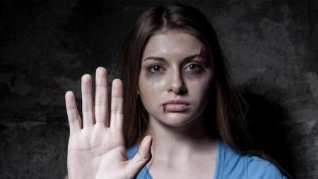حملات مناهضة العنف ضد النساء مُستمرّة.. والعنف مُستمر
