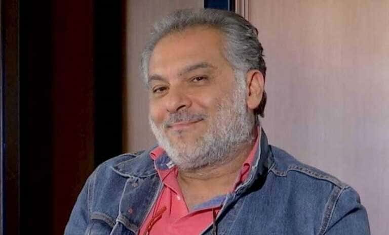 الرئيس الفلسطيني يمنح حاتم علي وسام 