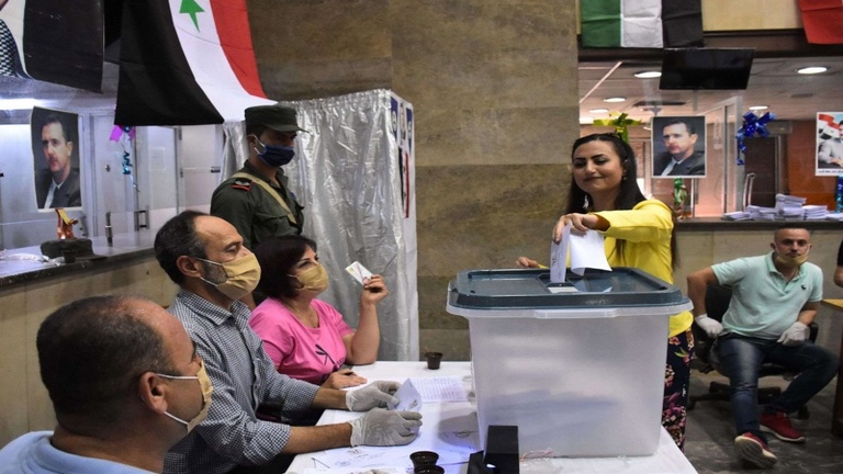 لمن يرغب أن ينافس الأسد.. تقديم الطلبات للترشح بدأ اليوم