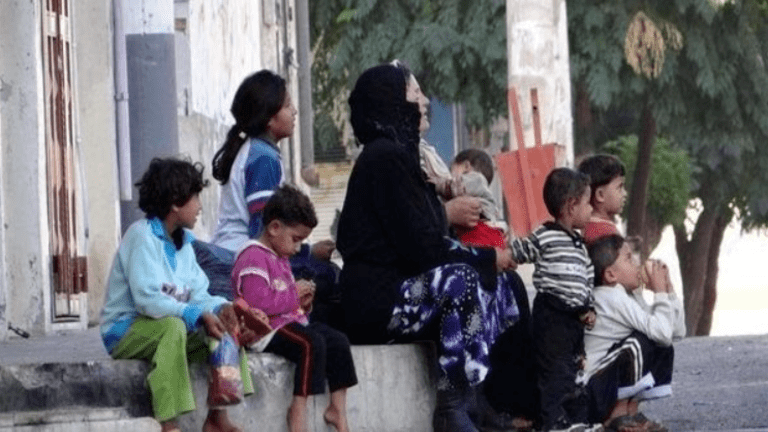 مديون ومحتاج! هل يجب عليك دفع صدقة الفطر بسوريا؟